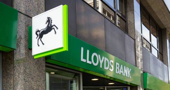 Lloyds sets aside further £500m PPI provision lloyds bank