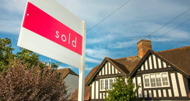 Rightmove reports 'better-than-predicted year' as sellers price more competitively House sale sold