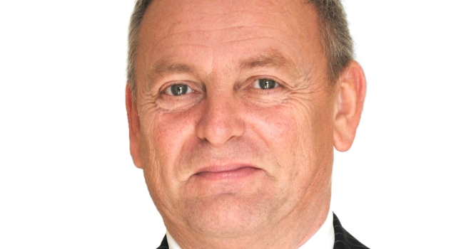 Neil Knight Spicerhaart