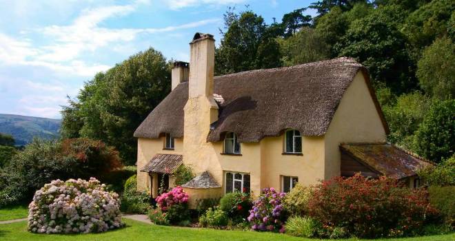 Housing market 'mini-boom' driven by demand for larger properties: Halifax country house residential detached