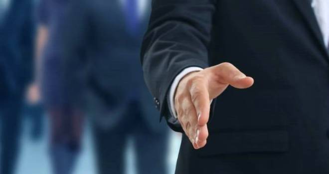 eConveyancer strengthens sales team with new National Account Manager hire appoint handshake