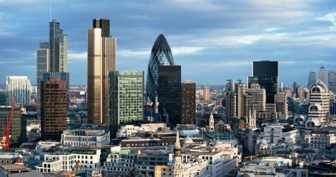 1,500 EU-based firms applied for FCA regulation ahead of Brexit London Skyline 2