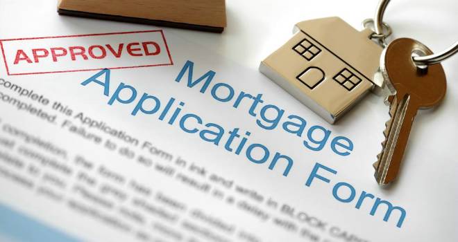 UK Finance report reveals high-LTV mortgages still ‘largely absent’ mortgage approval and keys