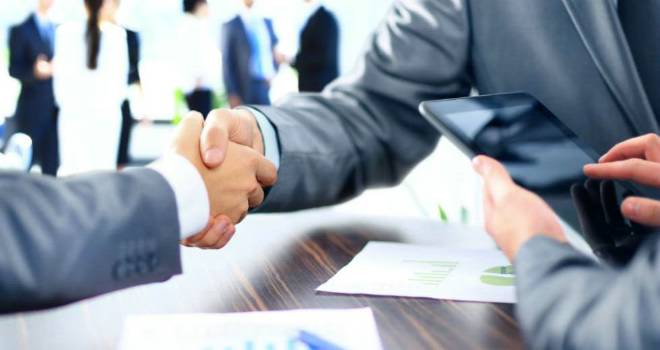 Belmont Green partners with ULS ahead of launch handshake business legal contract hire