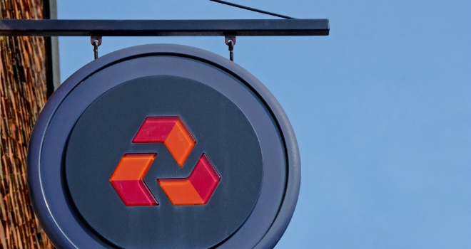 NatWest withdraws tracker range and launches BTL payment holidays natwest bank