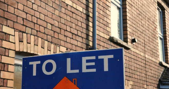 Paragon cuts buy-to-let rates by up to 50bps  to let sign btl
