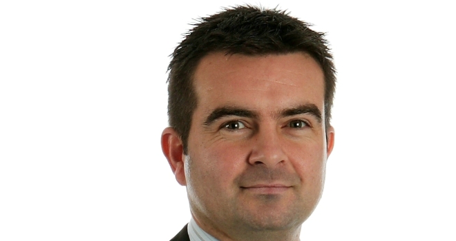 Showing their cards: FCA Feedback Statement on GI value measures Richard Nuttall SimplyBiz