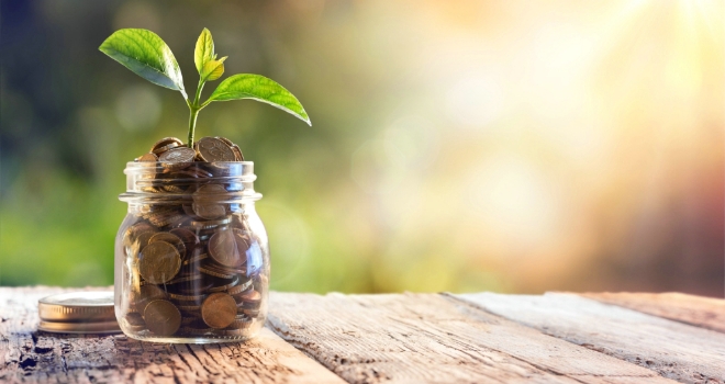 Pandemic sees 300,000 more women missing out on a workplace pension savings money pension retirement grow