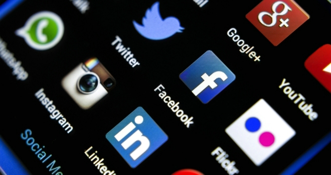 55% of those who have acted on social media financial advice have lost money Social media phone tech