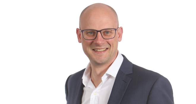 Levelling the playing field against price comparison websites Rob Evans, Managing Director of Paymentshield