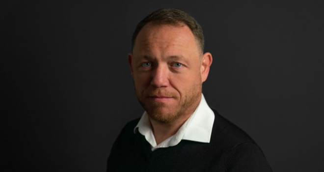 Black & White Bridging joins Knowledge Bank Damien Druce Black White Bridging