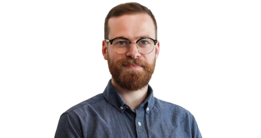 The rest is politics: why lenders must link PR and political affairs Dominic Pollard Dom