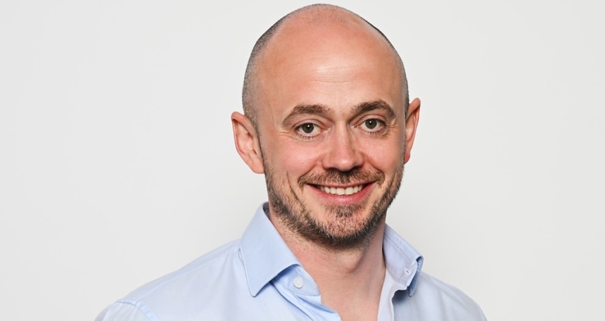 Expert help is invaluable in an uncertain world Jo Breeden 2025