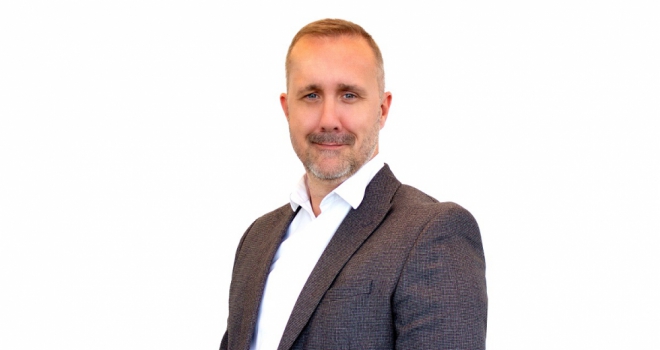 In The Spotlight with Joe Defries, The Loan Partnership Joe Defries The Loan Partnership