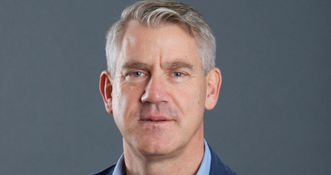 Building bridges: Making financial services faster Kevin Okell Altus