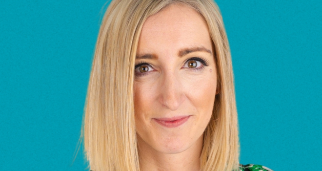 The hidden crisis plaguing women's finances: Is your financial marketing doing enough to close the confidence gap? Lydia Hinchliff Journey Further