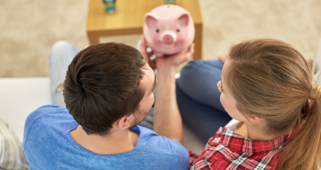 Scottish Widows calls for access to pensions to fund FTB deposits pig family save first time buyer FTB money