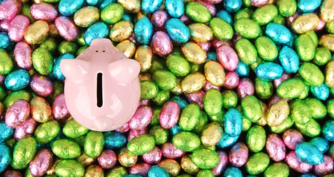 Easter lull in remortgages as April sees 38% decrease easter eggs piggy bank money