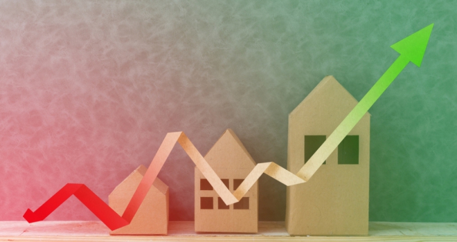 House price growth now at 15-year high: Halifax House Prices 444