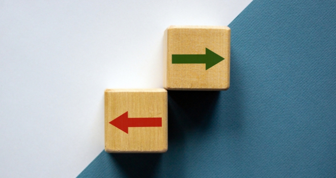 Will we see the return of sub-5% two-year fixed rates in 2023? coloured blocks with up and down arrows