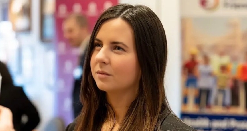 Vikki Edwards Loans Warehouse