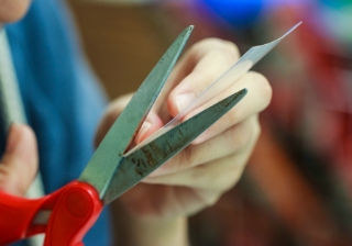 Vida makes resi & BTL rate cuts  cut slash scrap scissors