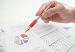 50% of advice firms looking to segment clients ahead of Advice Guidance Boundary Review outcome graphs charts