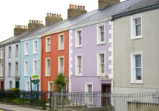 Value of UK homes hits record £9 trillion houses