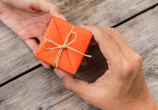 One in five over 65s have started cash gifting in response to IHT changes gift present