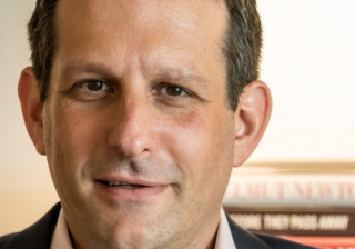 Mickey Schiller Leumi