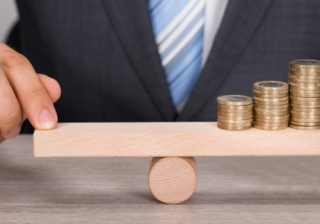 How have mortgage broker fees changed since the introduction of Consumer Duty? balance scales pound coin money business