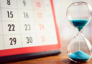 Half of homebuyers experiencing delays of 3-6 months calendar time clock timer sand