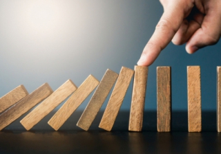 Rate cut speculation intensifies as GDP unexpectedly stalls stop pause time block