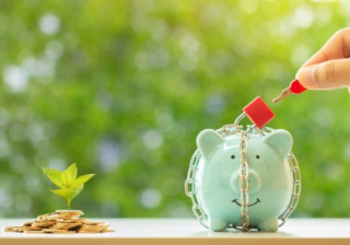 Bank of Mum and Dad shrinks as more than one in ten retirees cut back on gifting unlock key pig piggy bank savings save money grow