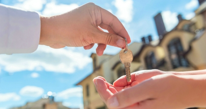 One in five say they'll buy a property this year keys