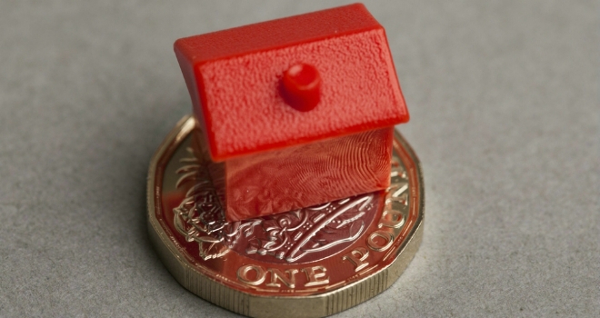 Challenging market sees over a third of sellers cut prices before Christmas house coin