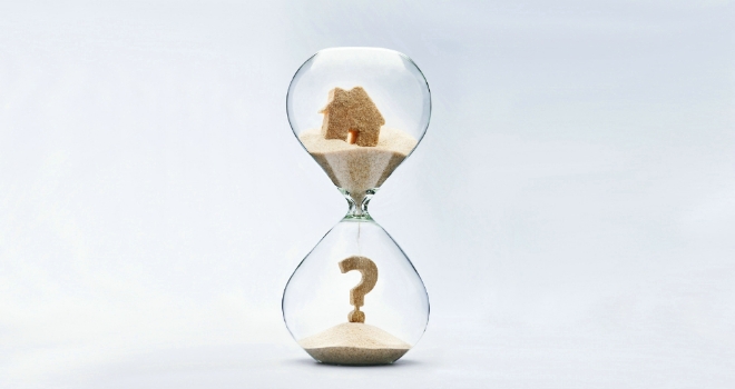 How long does the average UK property take to sell? time house