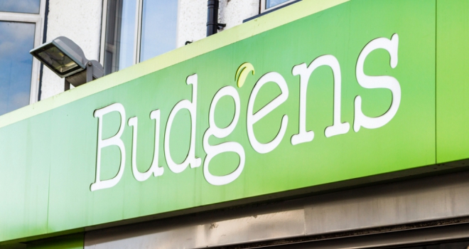 Every Lidl helps: Which supermarket commands the biggest property price premium? Budgens 922
