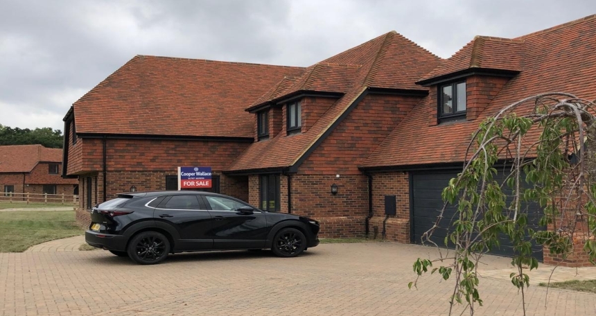 Case study: Aspen completes 10-day development exit bridge Case study: Aspen completes 10-day development exit bridge