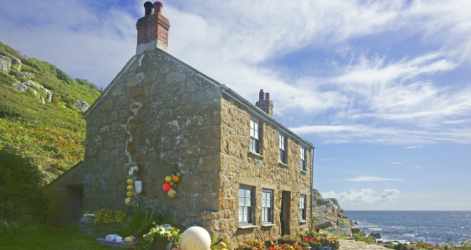 Why you should buy a coastal property after the holidays Coastal home 294