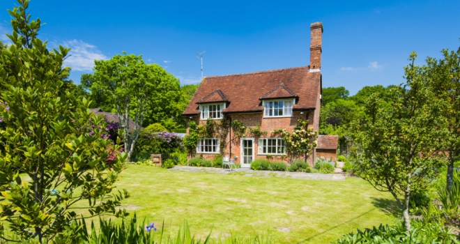 Age and EPC ratings: what to consider when buying your next home Cottage