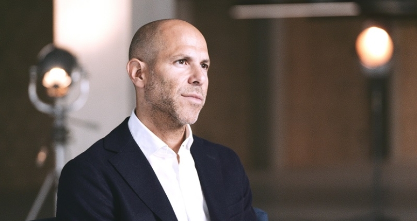 AI is redefining real estate lending - but human relationships matter more than ever Daniel Austin 825