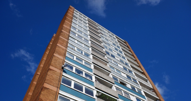 Why is there a need for more energy efficiency in block management? flats 605