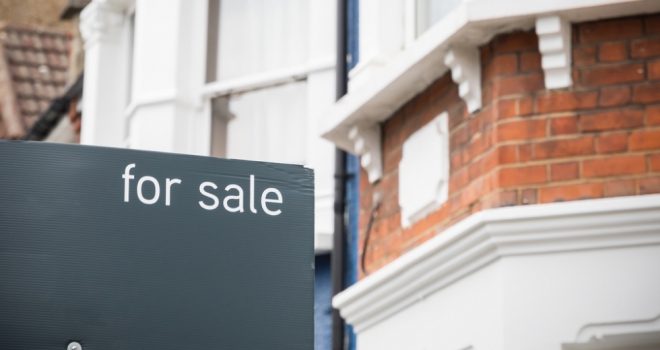 New homes stock levels plummet as interest rates continue to climb For sale 522