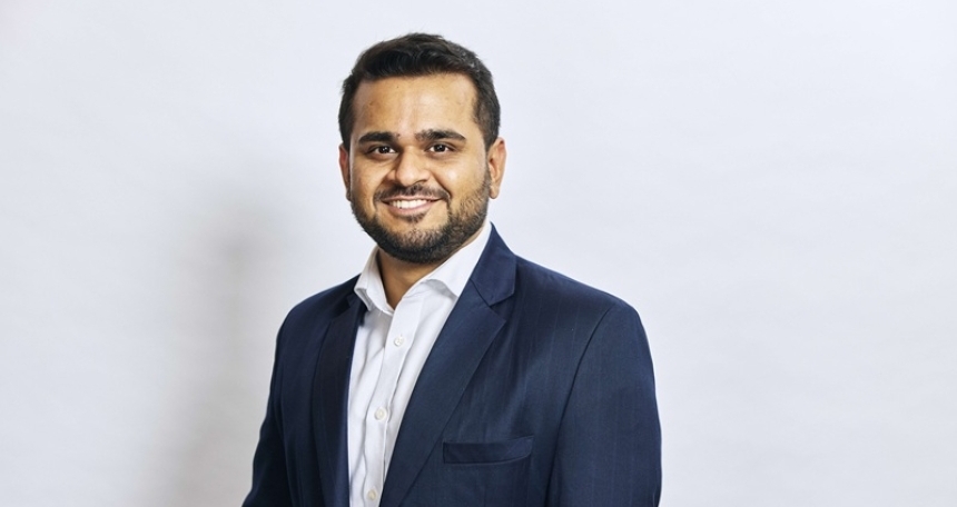 Hardik Gogia - GB Bank - 418