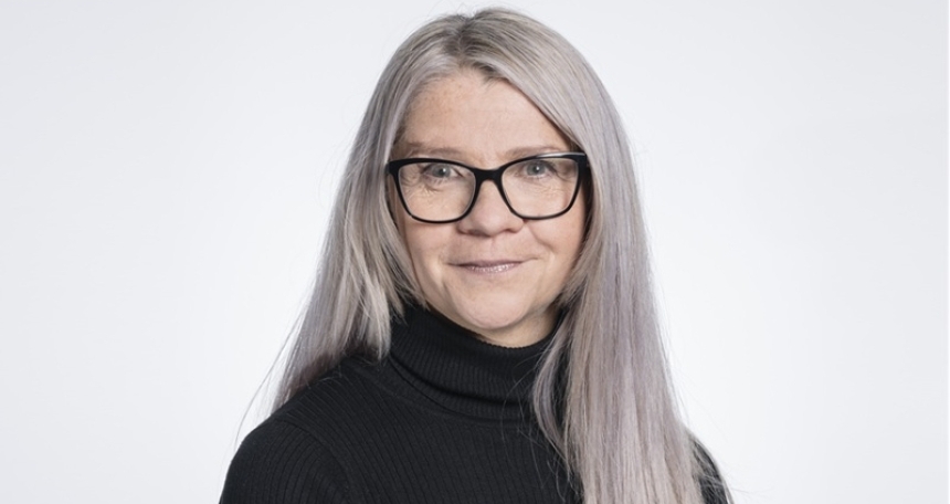 Jane Hand - Redwood Bank - 519