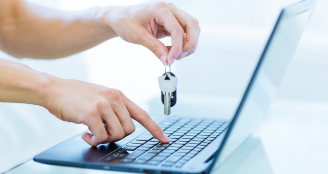 Majority of renters say they plan to move in the next 6 months Laptop keys 619