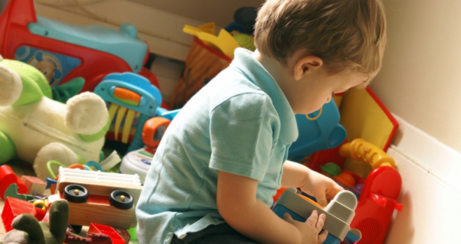 The best space-saving hacks around the home for parents  Messy kids room 822