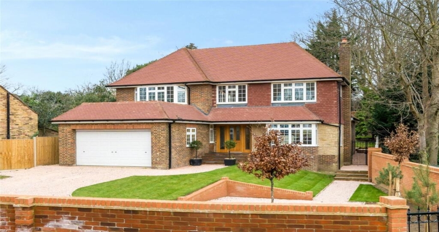 Case study: Aspen completes £1.13m Development Exit loan in 14 days Aspen Esher - 027