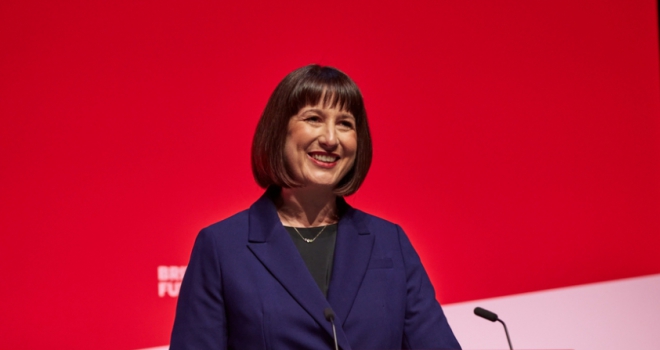 Labour outlines plans to  Rachel Reeves - 725